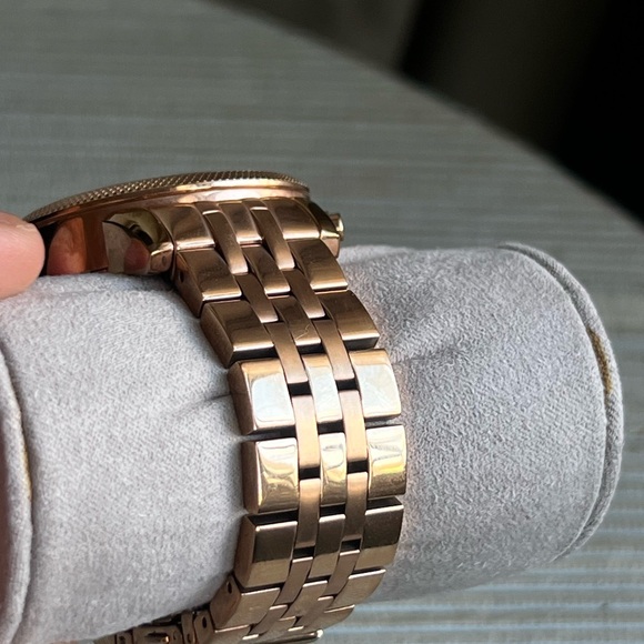 Michael Kors Pink and Gold Chronograph Watch - Picture 5 of 13